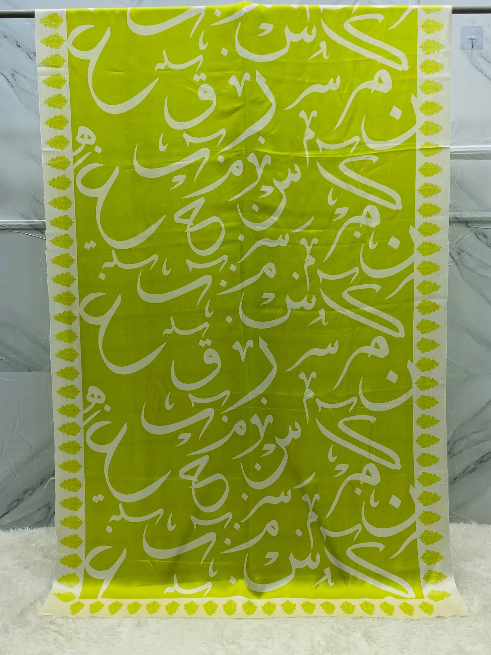 Be-Qaida Odhni By SastaaE - Sastaae