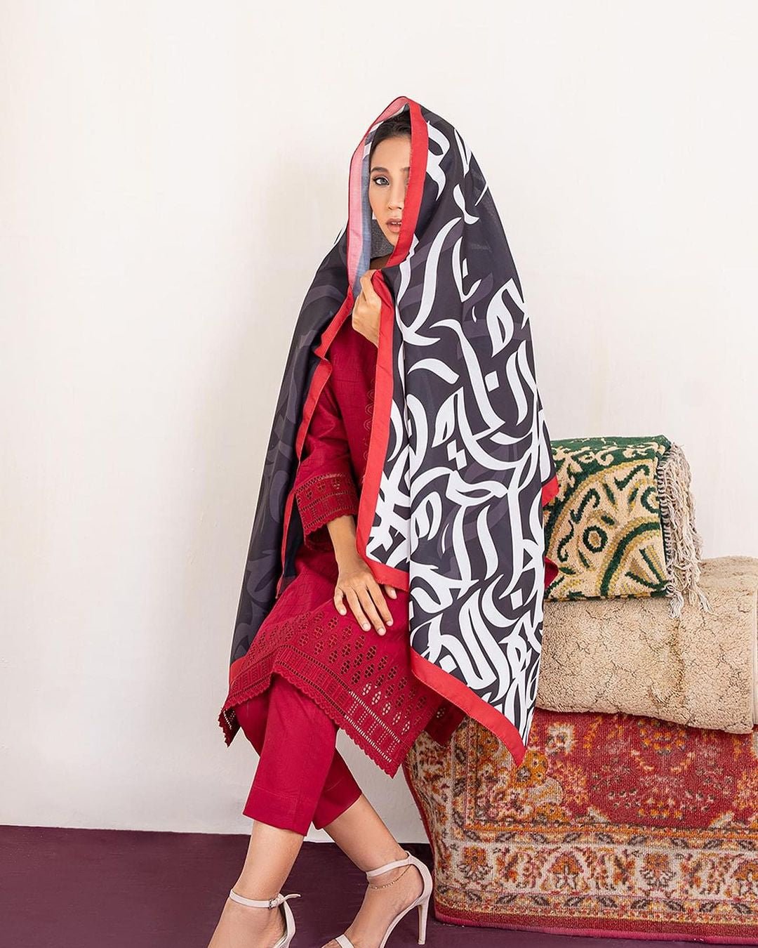 Huroof Odhni By SastaaE - Sastaae