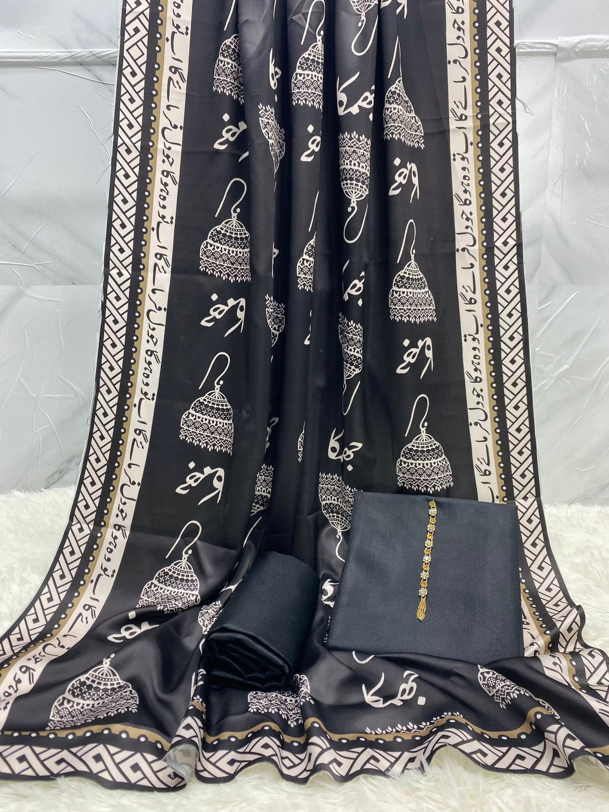 Jhumka Kataan Silk Suit By Sastaae - Sastaae