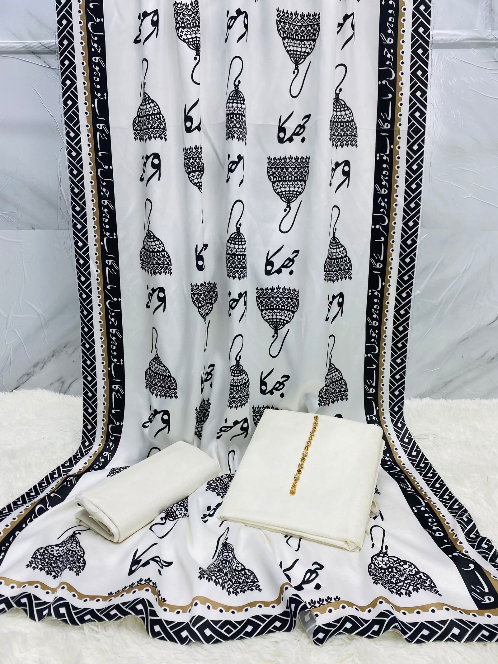 Jhumka Kataan Silk Suit By Sastaae - Sastaae