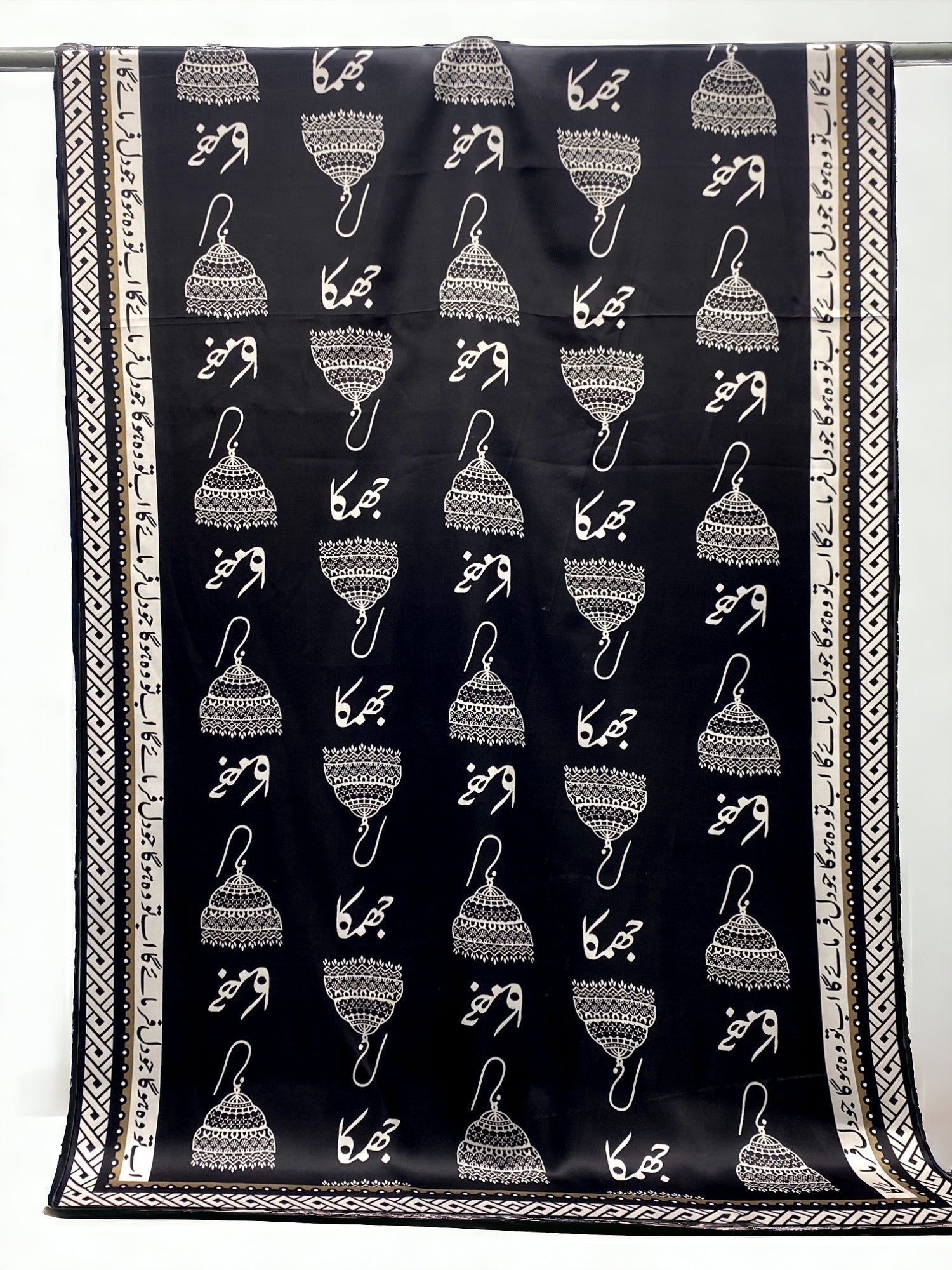 Jhumka Odhni By SastaaE - Sastaae