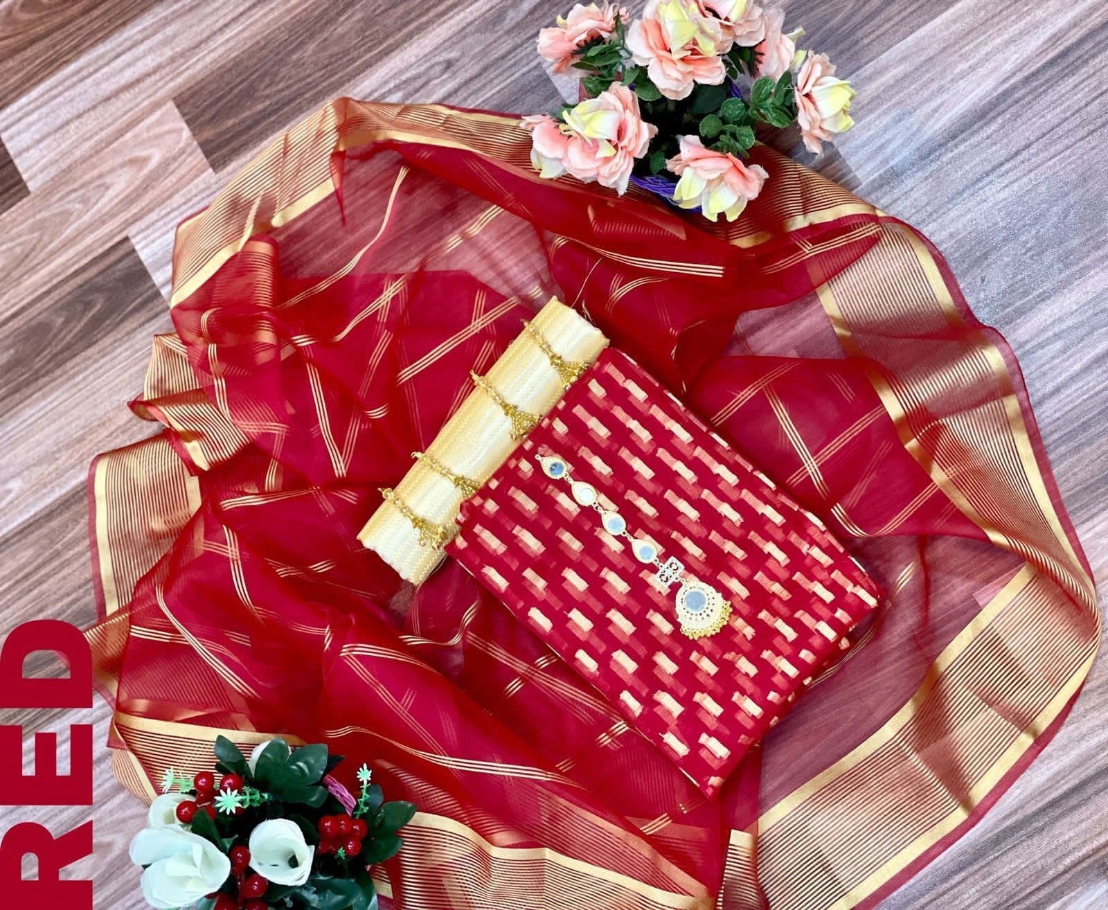 Sastaae presents 3 pc Unstitched Organza Jacquard Eid Collection with Jamawar Trouser - sastaae